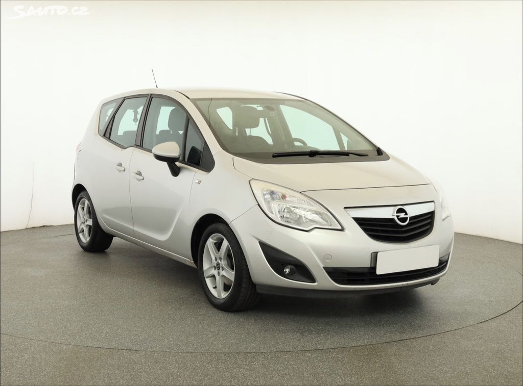 Opel Meriva, 1.3 CDTI, plně pojízdný